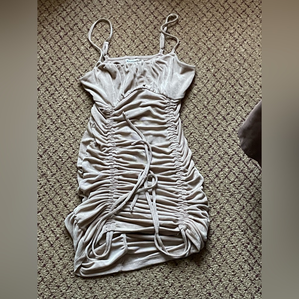 Womens dresses and skirts